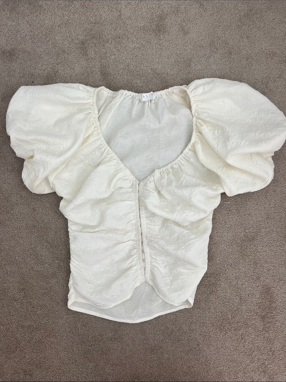Astr Cream Puff-Sleeve Ruched V-Neck Blouse